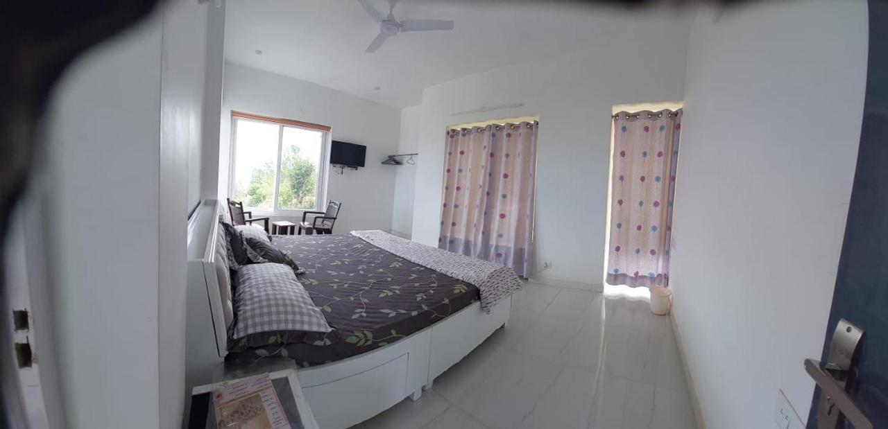 Mayur Home Stay, Morni Hills Exteriör bild